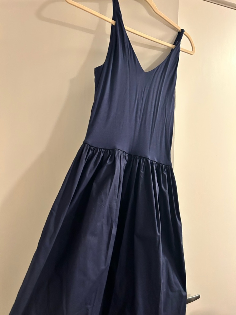 Rails Franca Navy V-Neck Midi Dress - Picture 6 of 7